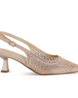 Vista lateral en la zapatilla oro rosa de fiesta con pedrería brillante, punta fina y tacón bajo 4cm para dama