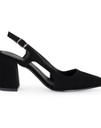 Vista lateral de zapatilla negra destalonada para mujer con tacón de 8cm y punta fina ajustable