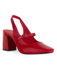 vista diagonal de zapatillas rojas para dama con charol destalonadas y tacón medio 8cm