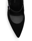 Vista de material buck en zapatilla tipo stiletto para mujer con pulsera y tacón de 10cm
