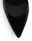 Vista de material charol en zapatilla tipo stiletto para mujer con pulsera y tacón de 10cm