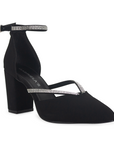 Vista lateral de zapatilla negra para mujer con pedrería y tacón de 8cm ideales para fiesta