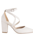 Vista lateral de zapatilla beige para mujer con tiras cruzadas y tacón bloque de 8cm