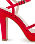 Vista trasera de tacón alto de 11cm en zapatilla roja para mujer con pulsera ajustable