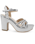 Vista lateral de zapatilla plateada de plataforma para mujer con tiras de pedrería y tacón ancho medio de 10cm
