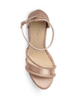 vista superior de zapatillas de fiesta oro rosa para dama con tiras de pedrería y tacón medio 10 cm