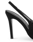 vista trasera del tacón alto 11 cm en las zapatillas negras para dama destalonadas con ajuste elástico