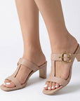 Zapatillas maquillaje con tiras anchas hebilla dorada y talón descubierto de tacón bajo 5cm