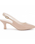 vista lateral de zapatillas nude de charol para dama con tacón medio 7cm y talón descubierto