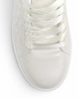 Tenis blancos perla con detalles de encaje cordones de satén y plataforma | Mod.4490109