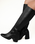 Bota Negro Alta Tacon Grueso Punta Redondeada Diseño Liso 4220048