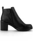 vista superior de botas negras para mujer con tacon