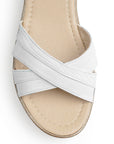 Sandalia Blanco De Plataforma Baja Tiras Cruzadas Pulsera Hebilla 3690133