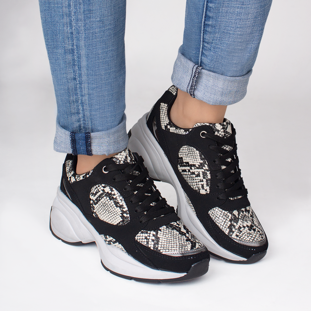 Tenis Negro Mujer Plataforma Confort Casual Agujetas Moderno