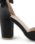 Zapatilla Negro Tipo Stiletto Tacon Ancho Moño Formal 4950006