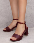 Zapatilla Vino Casual Mujer Tacon Ancho Punta Cuadrada Pulsera 4500186