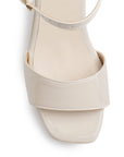Zapatilla Beige Casual Mujer Tacon Ancho Punta Cuadrada Pulsera 4500189