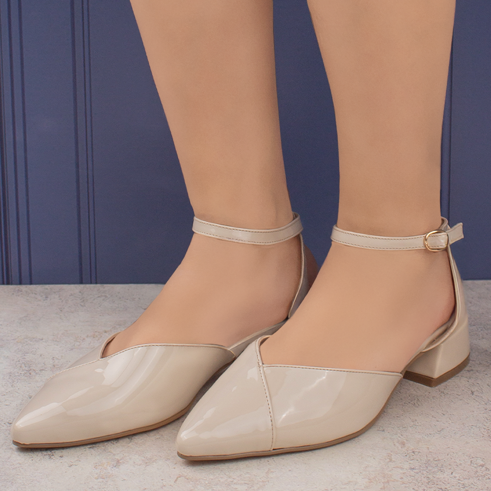 Zapatilla Beige Mujer Casual Tacon Bajo Ancho Puntal Pulsera Moda