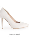 Vista lateral de zapatilla beige para mujer tipo stiletto con tacón delgado