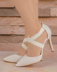Zapatillas para mujer color beige con tacon delgado y tiras cruzadas