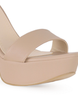 Vista de material cabra sintetico de zapatilla color maquillaje para mujer