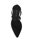 vista superior de zapatilla negra buck para mujer con tiras cruzadas de elastico