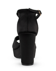 Vista trasera de tacón ancho de 10cm en zapatilla para mujer color negro shantung