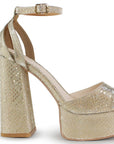 Vista trasera de tacón alto 13cm en zapatilla oro para mujer