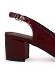 Vista trasera de tacón 6cm en zapatilla puntal destalonada para mujer en color vino