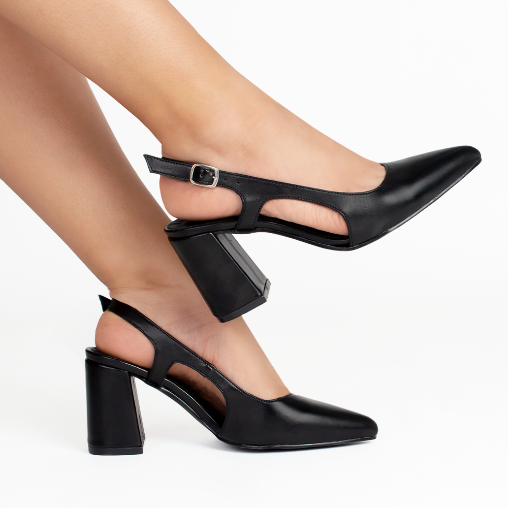 Zapatillas negras para mujer con tacón ancho de 8cm puntales y diseño destalonado 
