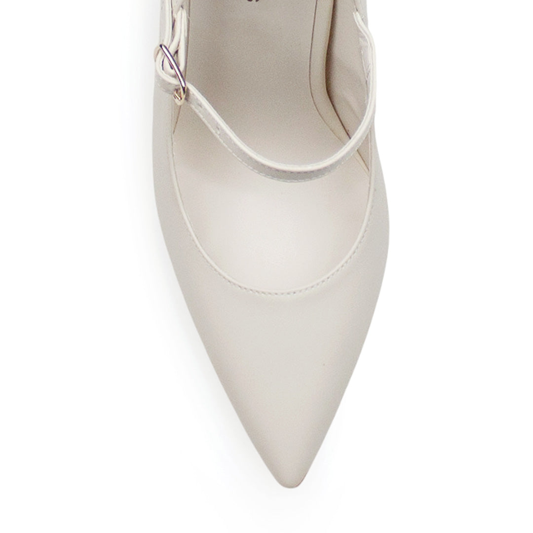 Vista de material sinteticoen zapatilla tipo stiletto para mujer con pulsera y tacón de 10cm