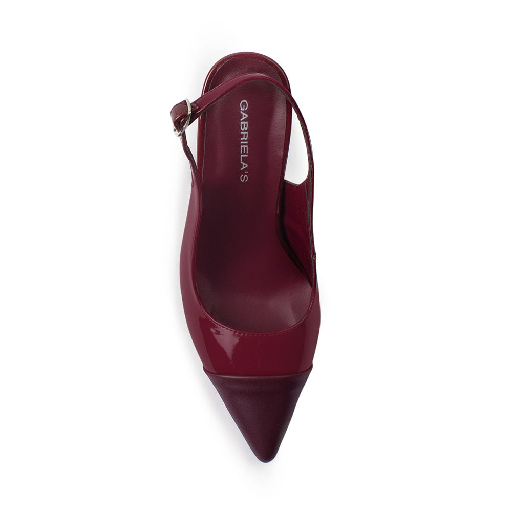 vista superior de las zapatillas color vino para dama stiletto con ajuste en correa y tacón alto 11cm 