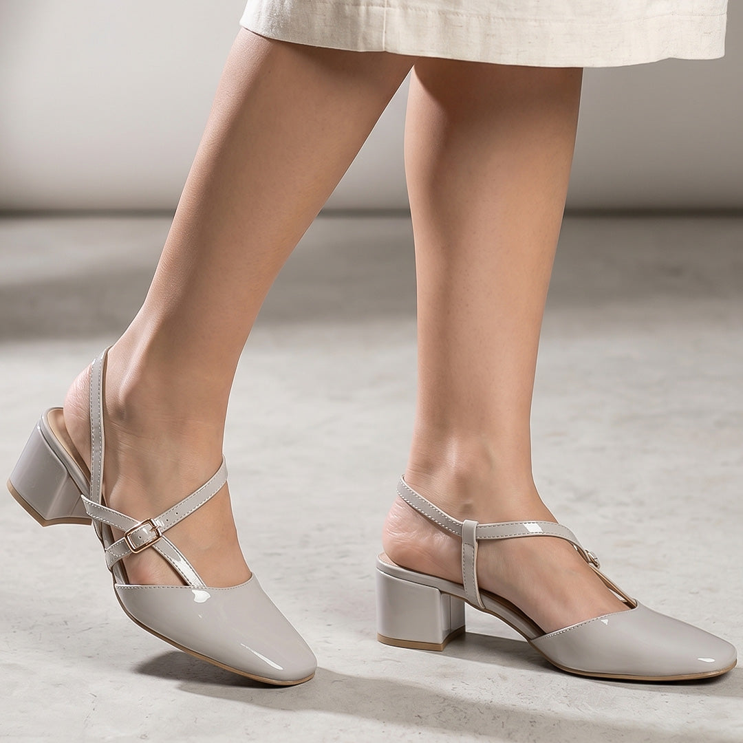 Zapatillas beige destalonadas de charol con punta cuadrada y tacón bajo 5cm para dama 