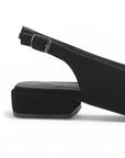vista trasera de zapatillas negras para dama destalonadas con tacón bajo 3cm 