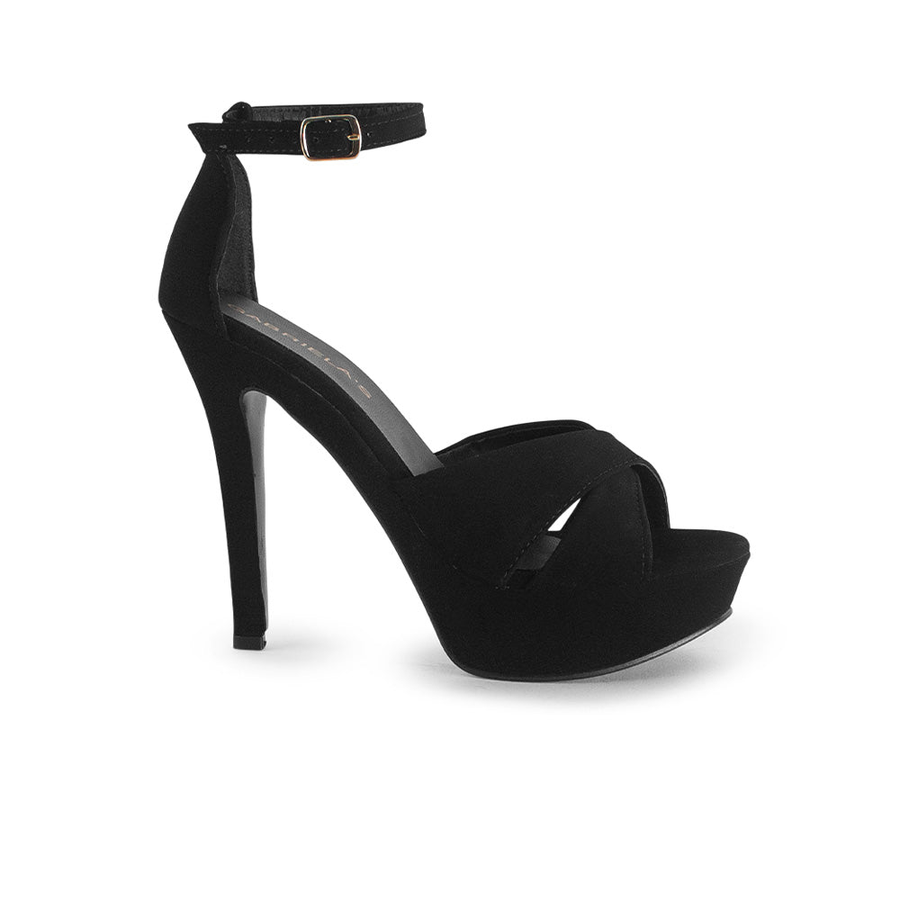 Vista lateral de zapatilla para mujer con pulsera ajustable al tobillo y tacón alto de 13cm en color negro