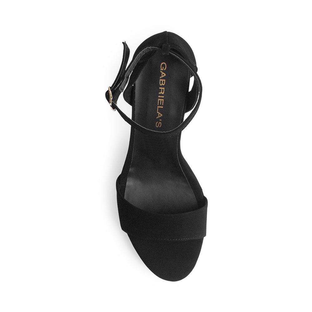 vista superior de zapatillas negras con pulsera para dama con pulsera al tobillo, plataforma y tacón medio 8cm  