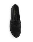 Vista superior del mocasín negro con punta redonda y antifaz decorativo al empeine para dama 