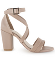Vista lateral de zapatilla para mujer con tiras cruzadas, hebilla ajustable y tacón medio de 8cm en color maquillaje