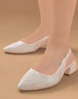 Zapatillas beige para mujer destalonadas con punta fina y tacón bajo de 4cm