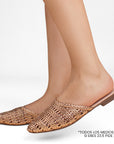 Flats tipo mules oro rosa calados para mujer con punta fina y diseño trenzado de meter 