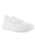 Vista diagonal de tenis blanco para mujer con agujetas planas, punta redonda y plataforma baja de 4cm