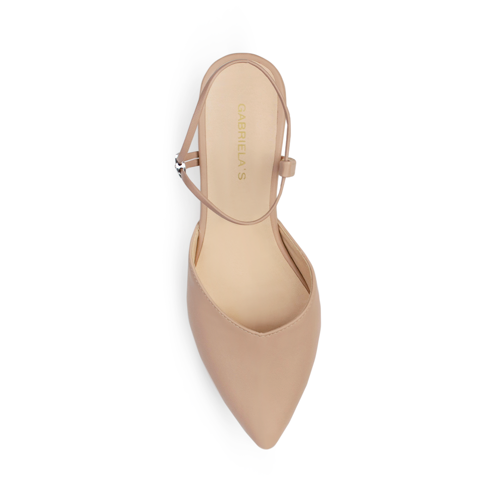 Vista superior de zapatilla maquillaje para mujer con punta fina correa ajustable y tacón bajo de 5cm