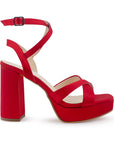 vista lateral de zapatillas rojas para dama con plataforma tiras cruzadas y correa ajustable con tacón alto 11cm
