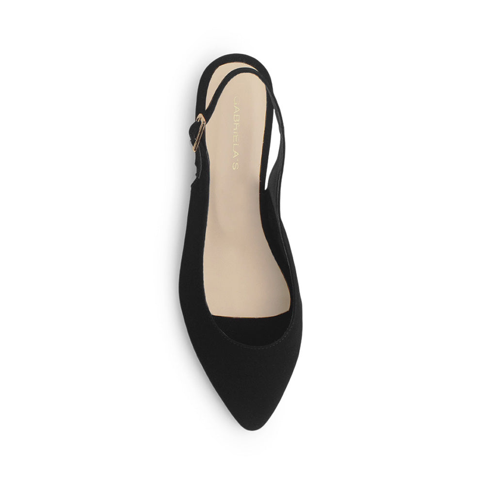 Vista superior de zapatilla negra con tacón bajo 4cm punta fina y pulsera ajustable para dama 