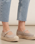 Alpargatas beige con plataforma baja de yute 3 cm y pulsera ajustable para dama 