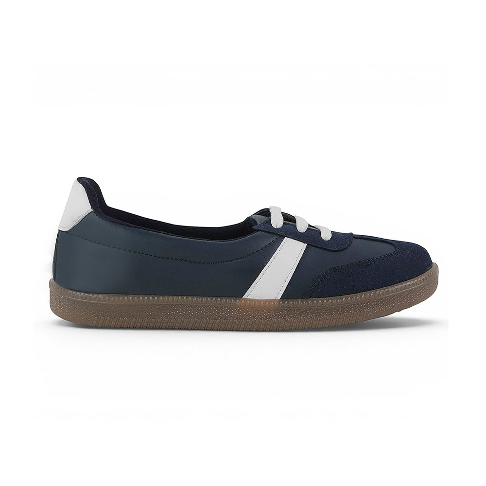 Vista lateral del tenis azul casual con agujetas y suela baja 2cm para dama 