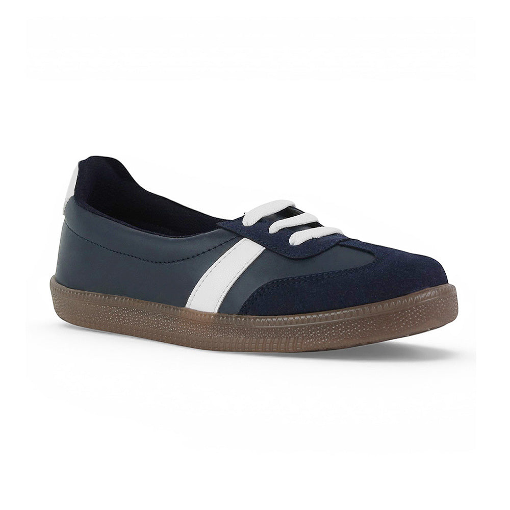 Vista diagonal de tenis azul para dama casual con suela baja 2cm y agujetas 