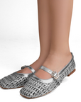 Flats tipo balerinas plateadas para mujer tejidas con pulsera en empeine de piso