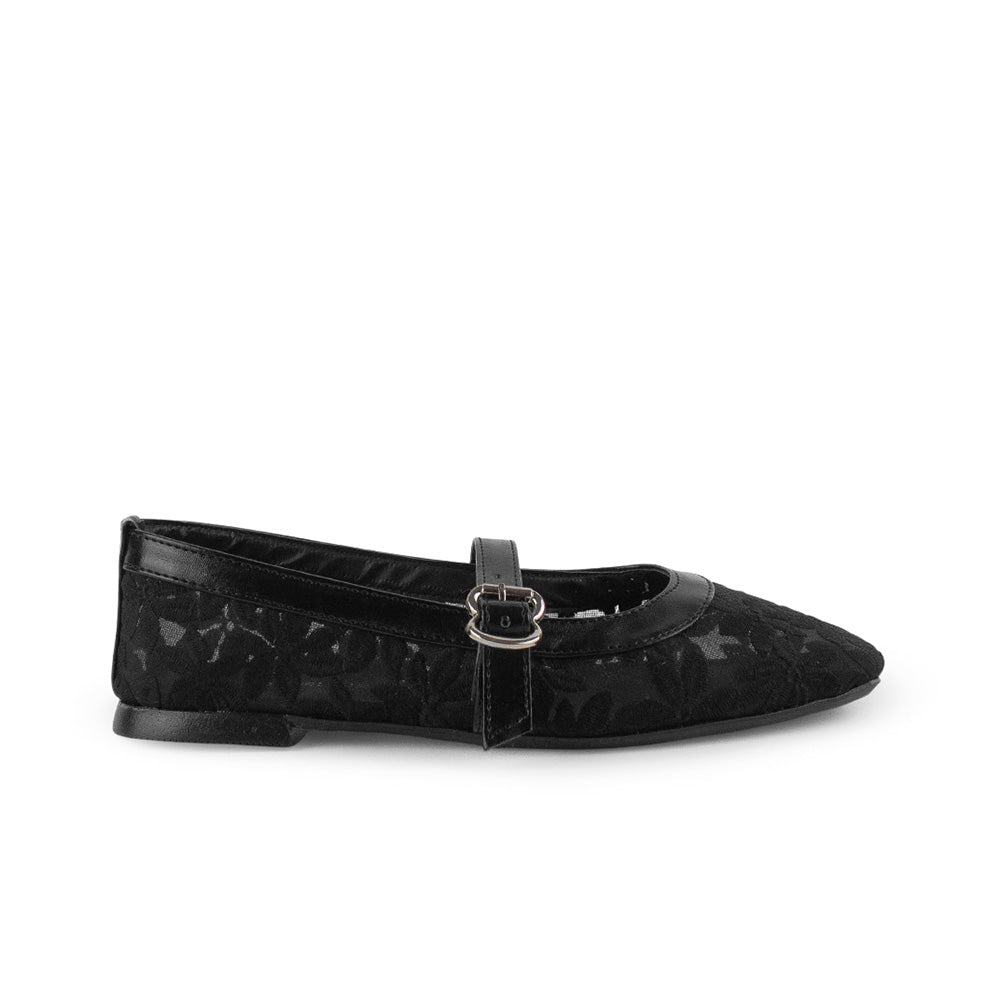 Vista lateral de flats tipo balerinas negras para mujer con hebilla moderna en correa ajustable y bordado floral de piso