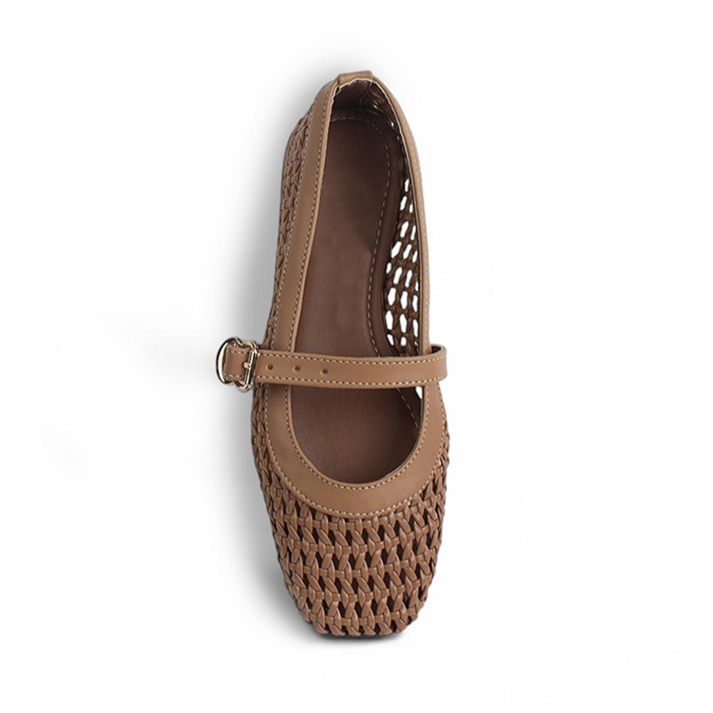 Vista superior de flats cafes tipo balerinas para mujer con pulsera ajustable en empeine 